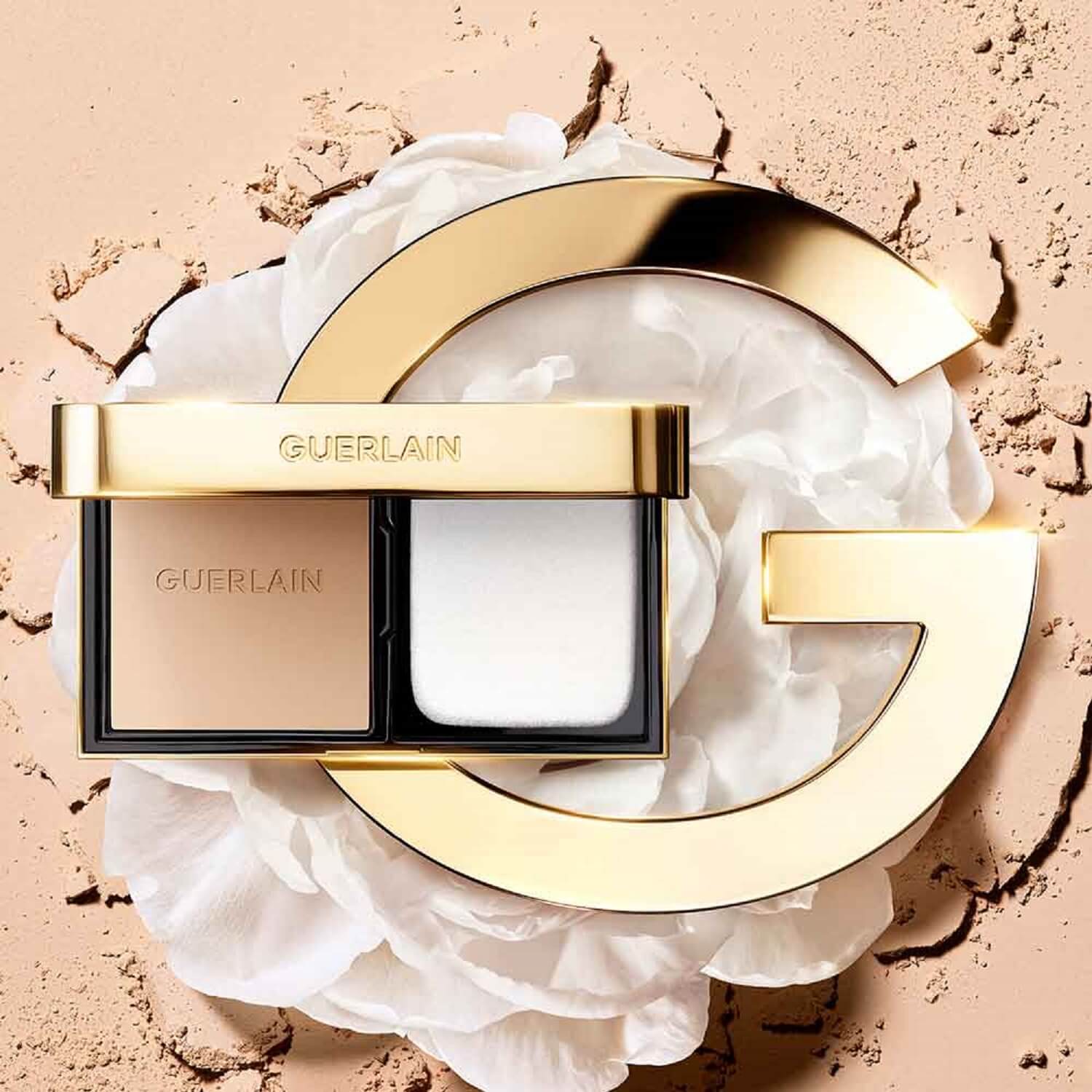 PARURE GOLD SKIN CONTROL (FONDO DE MAQUILLAJE COMPACTO MATE DE ALTA PERFECCIÓN)